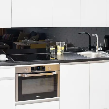 LATO apartament Solna 11c z garażem-2